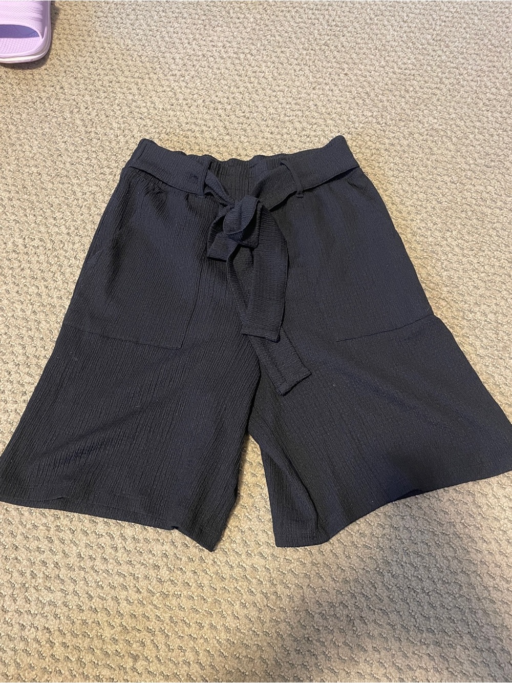 Black Tie-Waist Wide-Leg Women's Shorts